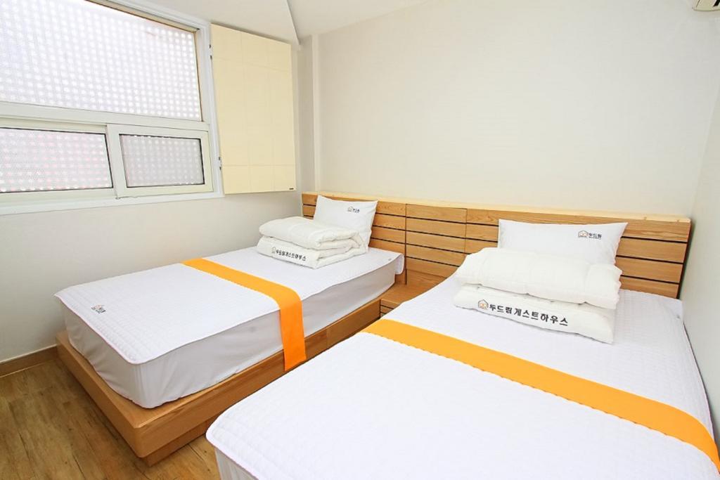 Uh Suite Gyeongju Exterior foto