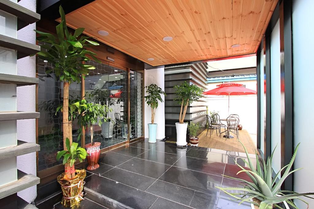Uh Suite Gyeongju Exterior foto